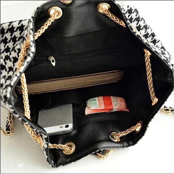 LAST ONE!!! 🖤 Bucket Bag 🖤 - Picture 4 of 6